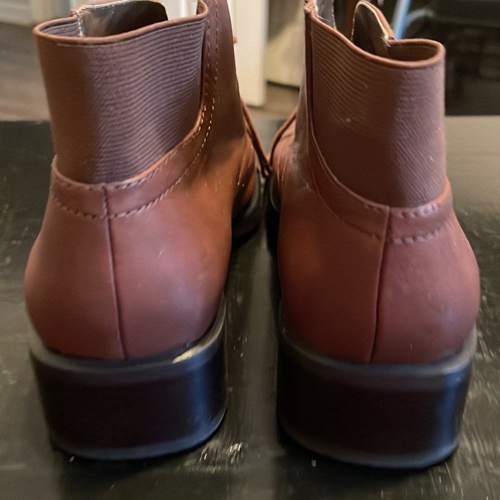 Boots 6M - Picture 3 of 6
